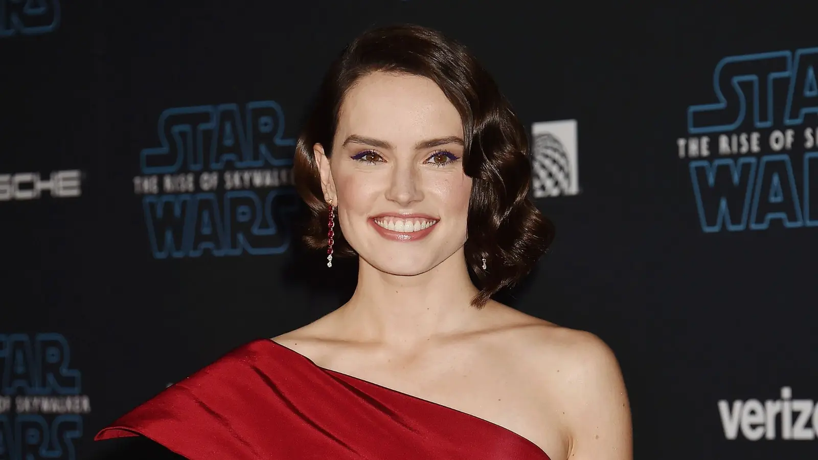 Daisy Ridley revine în marele ecran: noul serial reimaginat după 62 de ani
