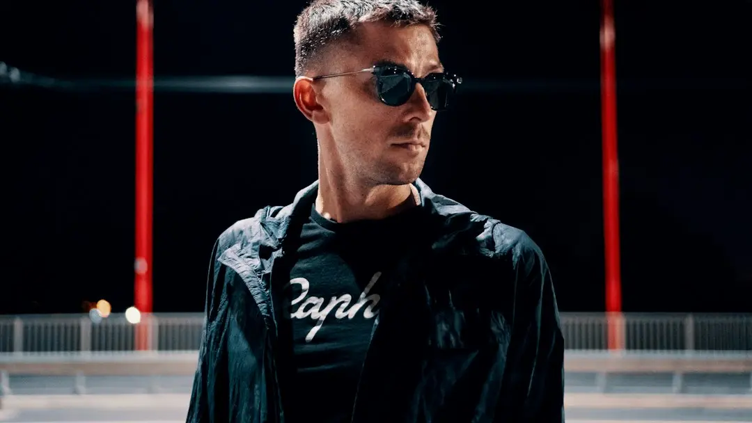 Zach Bryan vorbește despre sobrietate în dialogul cu Matthew McConaughey